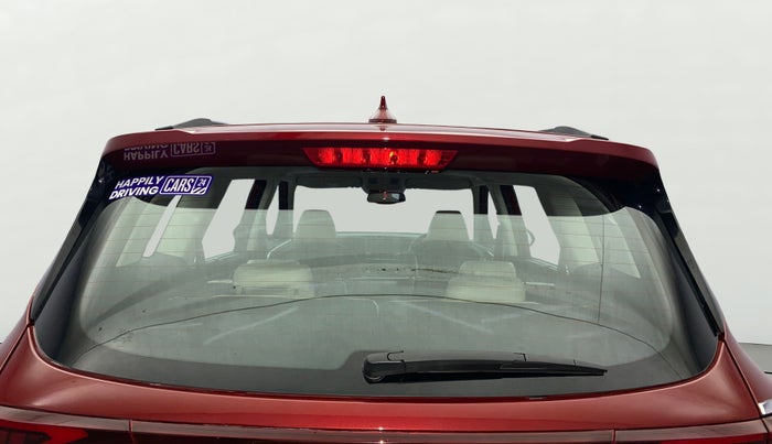 2022 KIA CARENS LUXURY PLUS 1.4 PETROL DCT 7 STR, Petrol, Automatic, 42,428 km, Rear Windshield