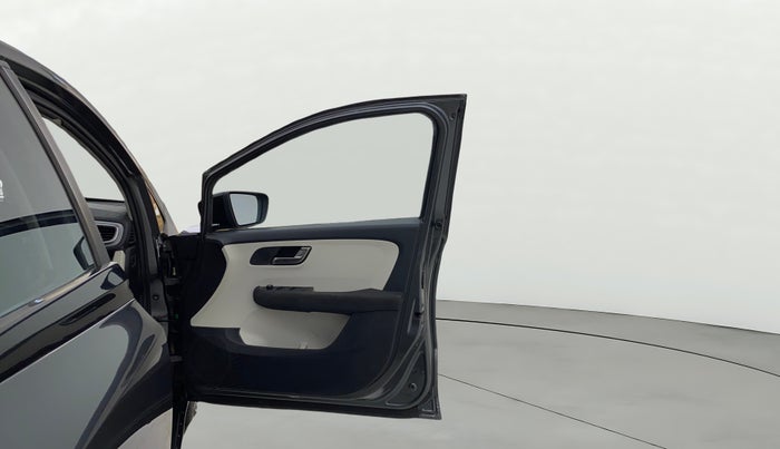 2022 Tata ALTROZ XZA, Petrol, Automatic, 27,042 km, RHS Front Door