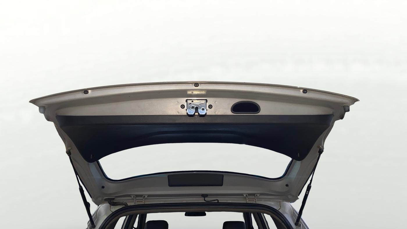 2015 Hyundai Creta SX PLUS AT 1.6 DIESEL, Diesel, Automatic, 1,16,559 km, Boot Door Open