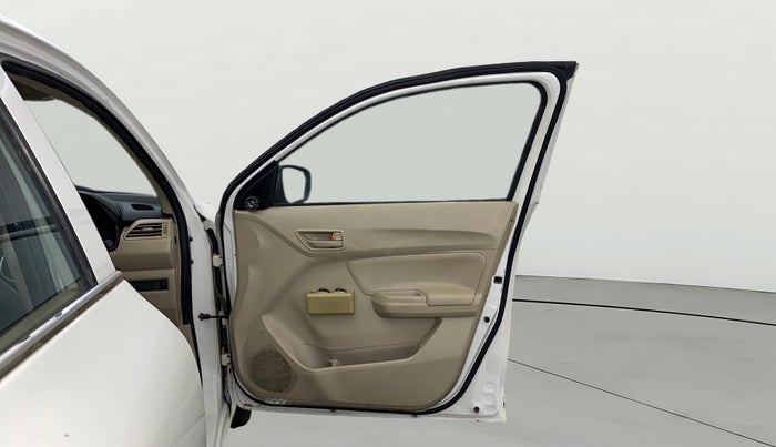 2017 Maruti Dzire LXI, CNG, Manual, 78,941 km, RHS Front Door