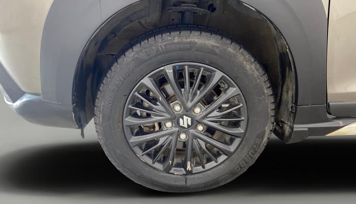 2020 Maruti XL6 ALPHA MT, Petrol, Manual, 73,537 km, Left Front Wheel