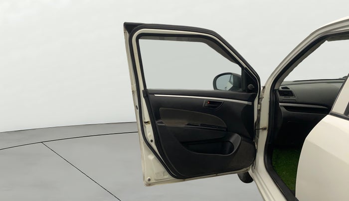 2016 Maruti Swift LXI, Petrol, Manual, 79,542 km, LHS Front Door