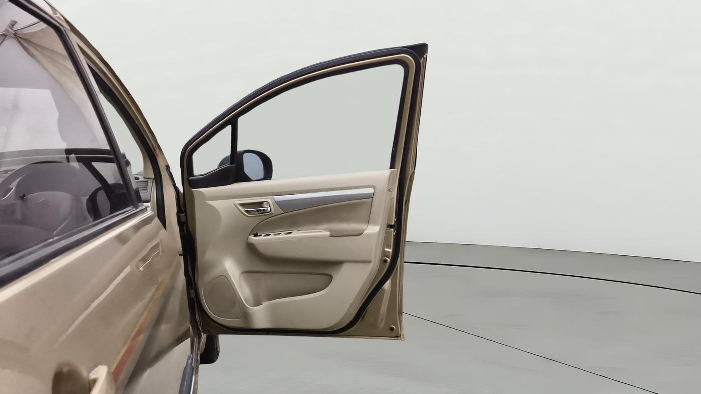 2016 Maruti Ertiga VXI AT, Petrol, Automatic, 1,17,083 km, RHS Front Door