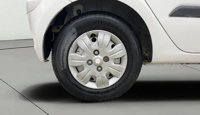 2016 Hyundai i10 MAGNA 1.1, Petrol, Manual, 39,842 km, Right Rear Wheel