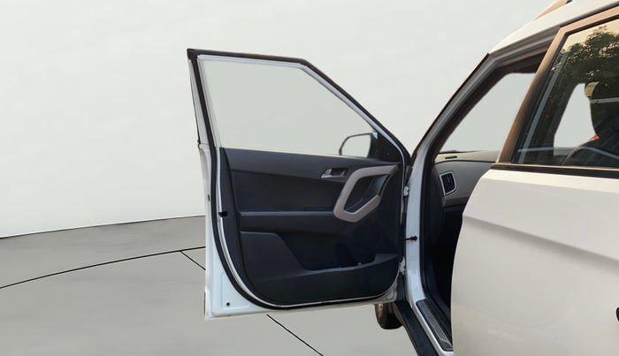 2016 Hyundai Creta SX PLUS 1.6 PETROL, Petrol, Manual, 1,11,085 km, LHS Front Door