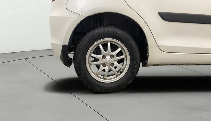 2014 Maruti Swift VXI, Petrol, Manual, 92,804 km, Right Rear Wheel