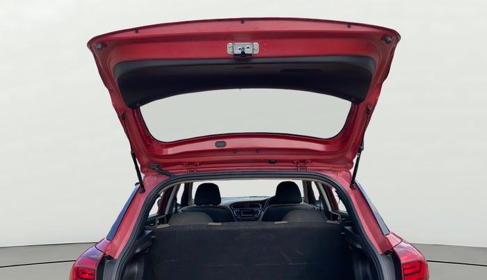 2020 Hyundai Elite i20 MAGNA PLUS 1.2, Petrol, Manual, 26,988 km, Boot Door Open