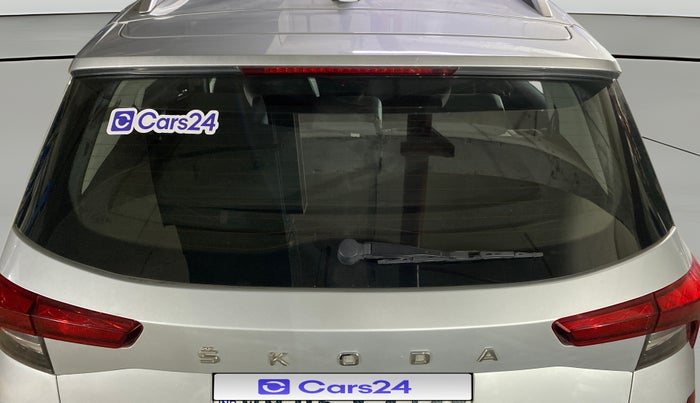 2022 Skoda KUSHAQ STYLE 1.0L TSI MT, Petrol, Manual, 33,107 km, Rear Windshield