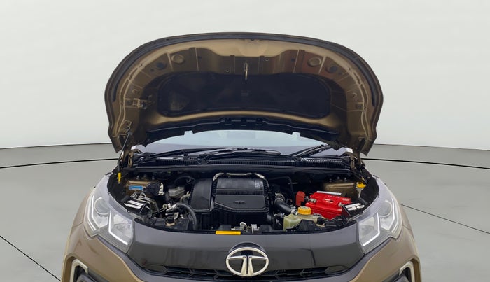 2022 Tata NEXON XZA PLUS (PREMIUM) DIESEL JET, Diesel, Automatic, 71,970 km, Open Bonet