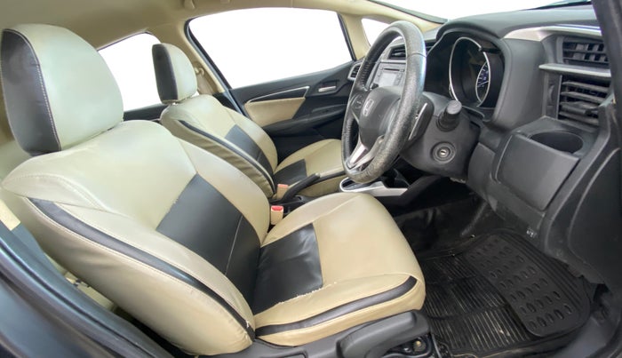 2016 Honda Jazz 1.2L I-VTEC V AT, Petrol, Automatic, 82,456 km, Right Side Front Door Cabin