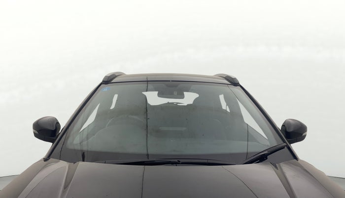 2022 Tata NEXON XZ PLUS DIESEL DARK EDITION, Diesel, Manual, 61,541 km, Front Windshield