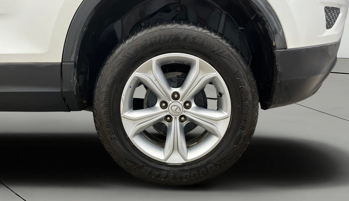 2019 Tata Harrier XT 2.0L KRYOTEC, Diesel, Manual, 86,556 km, Left Rear Wheel