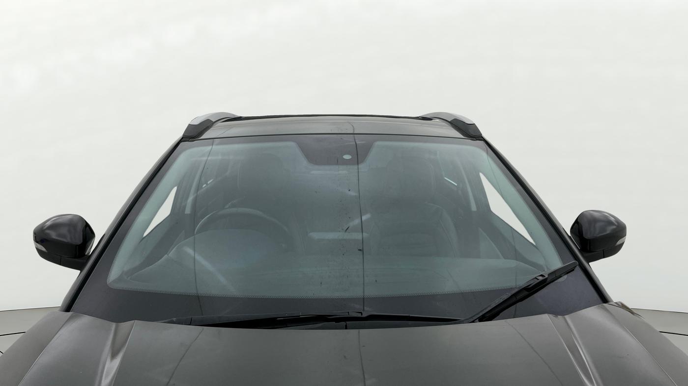 2022 Tata NEXON XZ PLUS DIESEL SUNROOF, Diesel, Manual, 1,13,927 km, Front Windshield