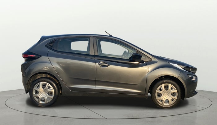 2022 Tata ALTROZ XT DIESEL, Diesel, Manual, 32,769 km, Right Side View
