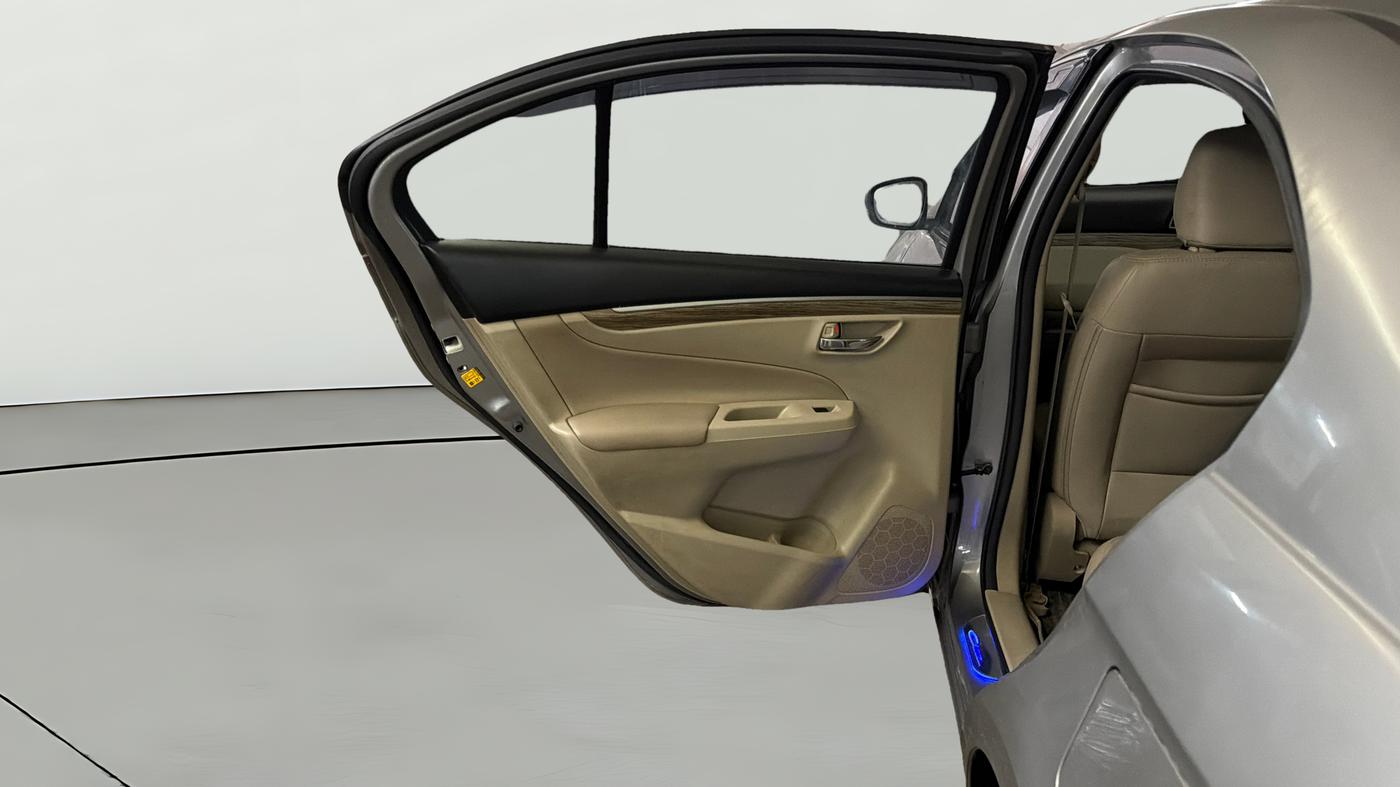 2020 Maruti Ciaz ALPHA  AT 1.5 SHVS PETROL, Petrol, Automatic, 45,678 km, LHS Rear Door