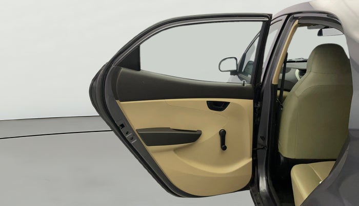 2017 Hyundai Eon ERA +, Petrol, Manual, 61,242 km, LHS Rear Door