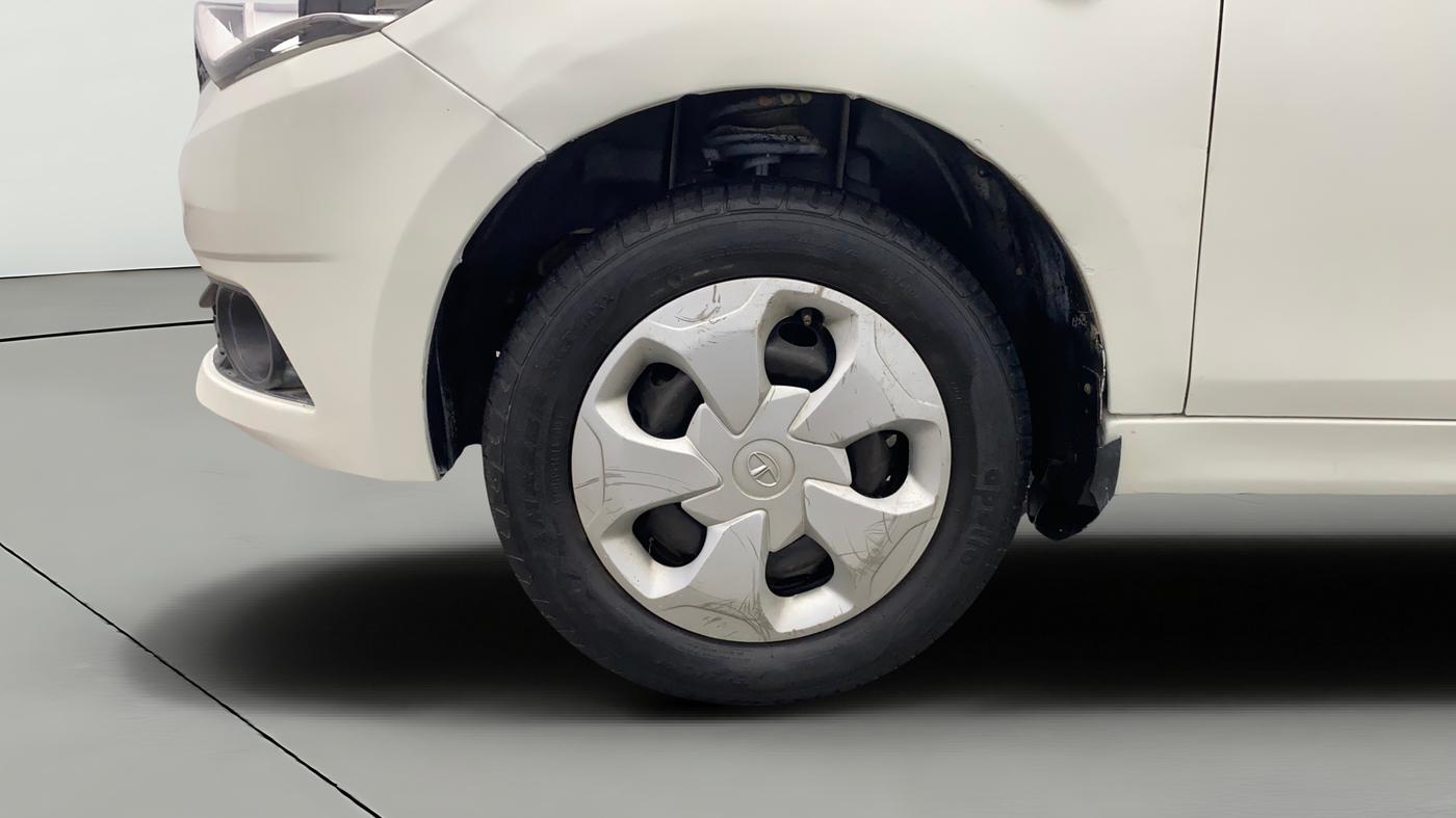 2018 Tata TIGOR XM PETROL, Petrol, Manual, 23,743 km, Left Front Wheel