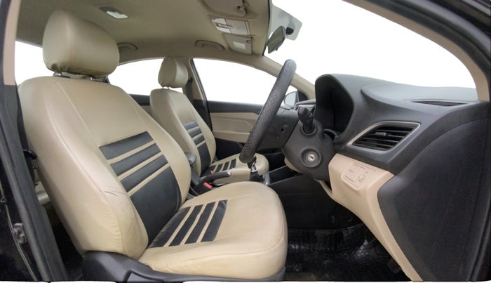 2019 Hyundai Verna 1.4 EX PETROL, Petrol, Manual, 81,291 km, Right Side Front Door Cabin