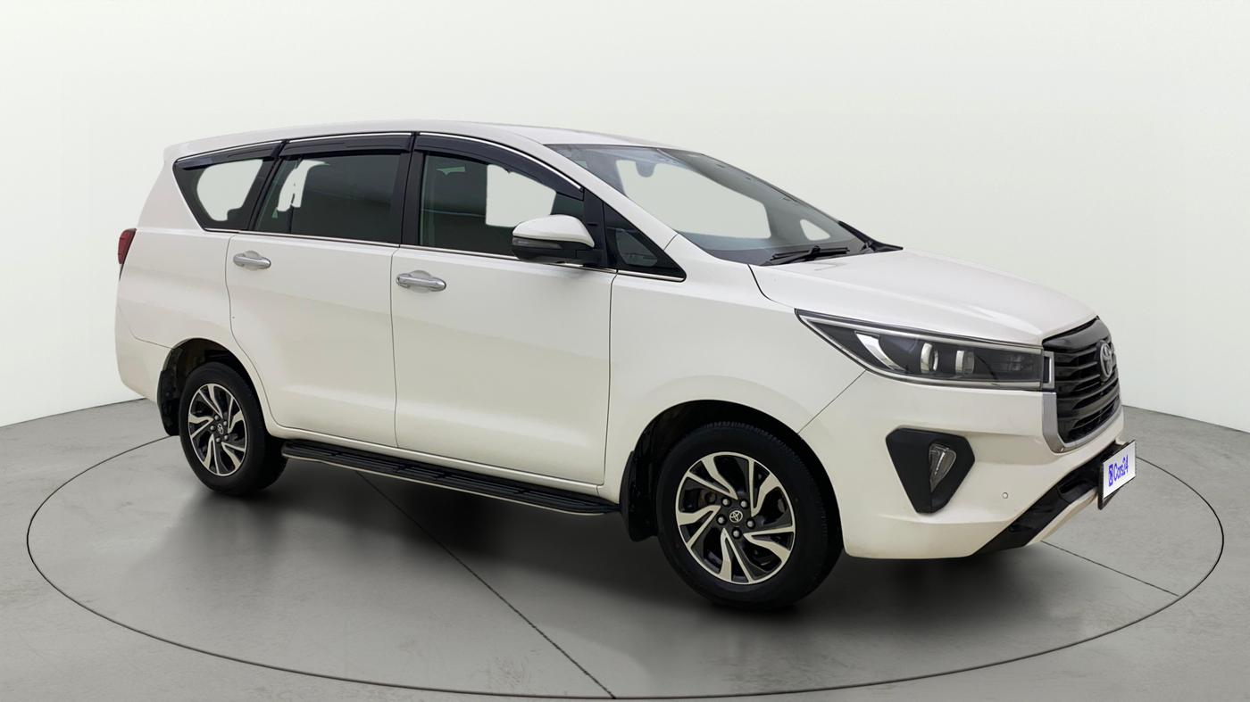 2022 Toyota Innova Crysta 2.7 VX 7 STR, Petrol, Manual, 83,507 km, Right Front Diagonal