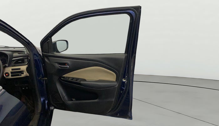 2022 Toyota Glanza G, Petrol, Manual, 68,253 km, RHS Front Door