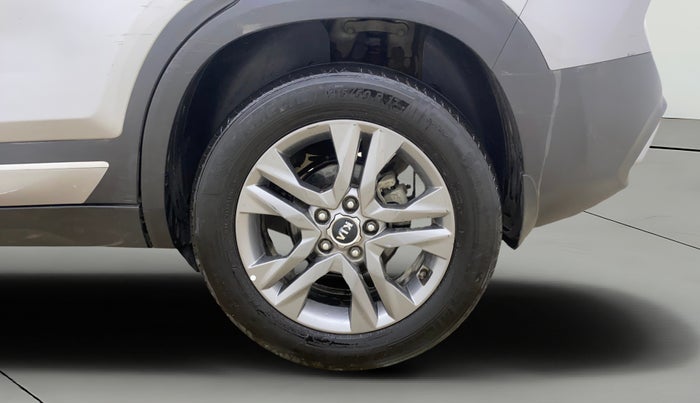 2019 KIA SELTOS HTX IVT 1.5 PETROL, Petrol, Automatic, 79,641 km, Left Rear Wheel