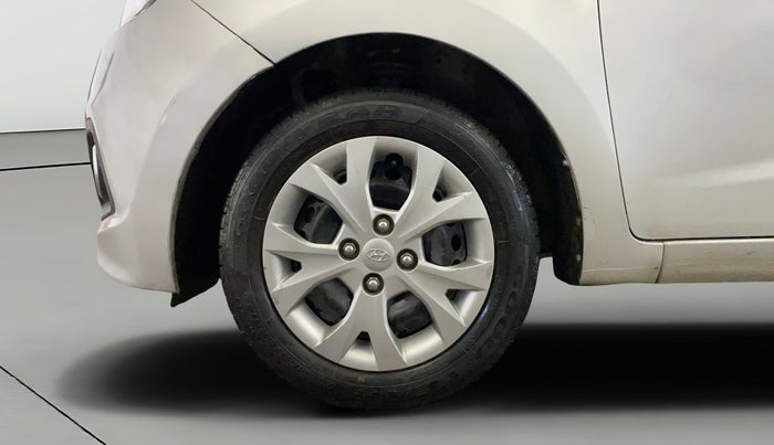 2016 Hyundai Grand i10 SPORTZ 1.2 KAPPA VTVT, Petrol, Manual, 51,058 km, Left Front Wheel