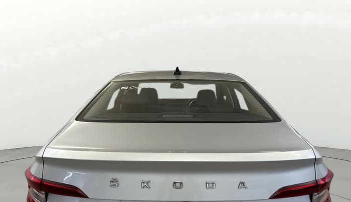 2022 Skoda SLAVIA AMBITION 1.0L TSI MT, Petrol, Manual, 35,731 km, Rear Windshield