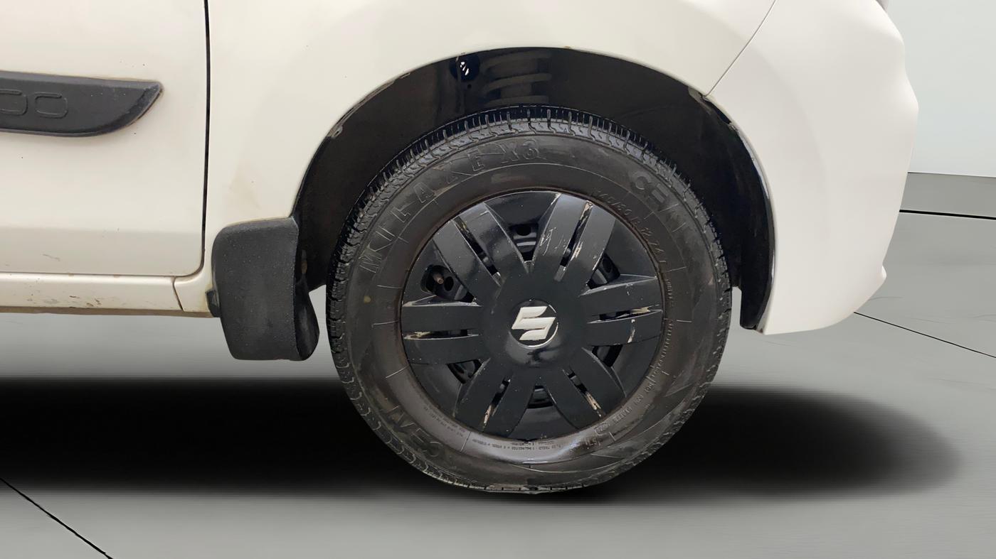 2020 Maruti Alto LXI CNG, CNG, Manual, 54,362 km, Right Front Wheel