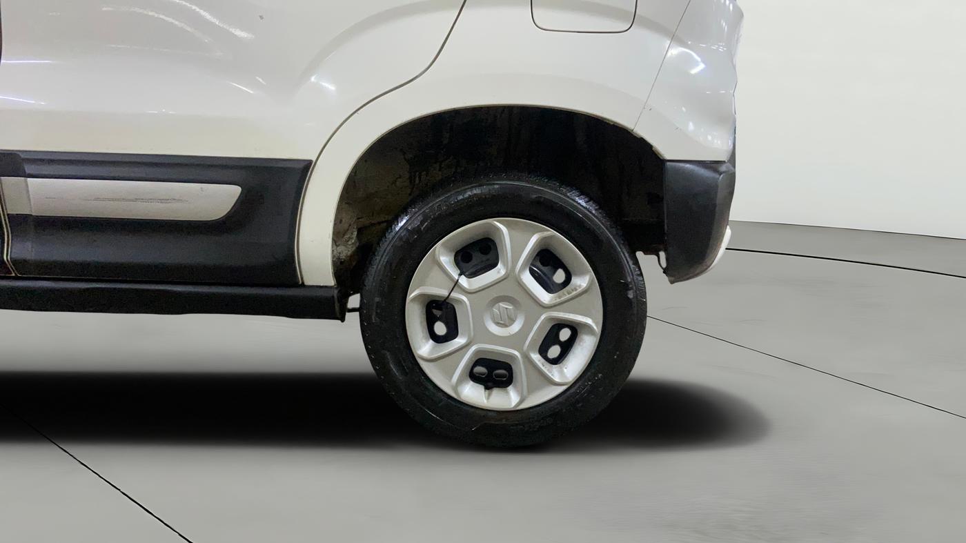 2020 Maruti S PRESSO VXI+, Petrol, Manual, 35,692 km, Left Rear Wheel