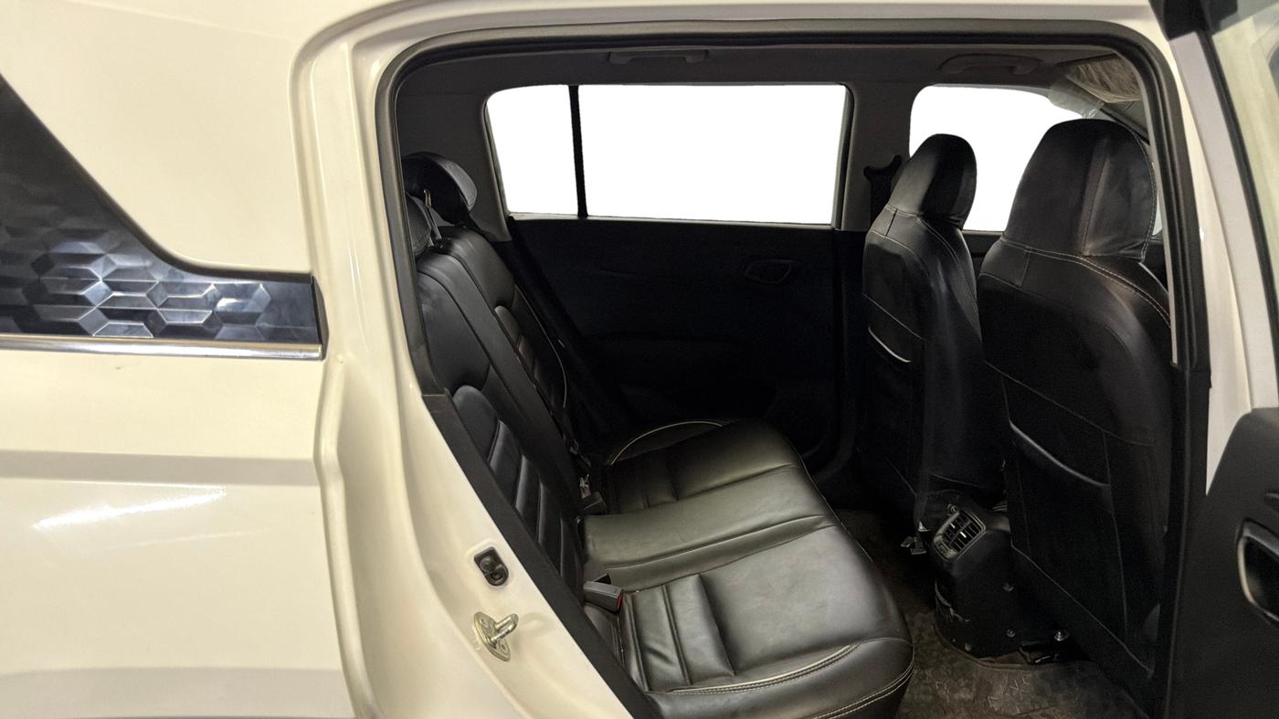 2023 Hyundai EXTER  SX 1.2 AMT, Petrol, Automatic, 26,114 km, Right Side Rear Door Cabin