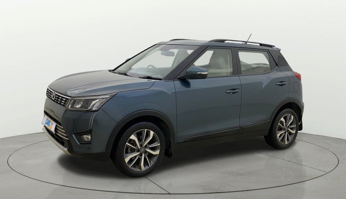 2021 Mahindra XUV300 W8 (O) 1.2 PETROL AMT, Petrol, Automatic, 78,608 km, Left Front Diagonal