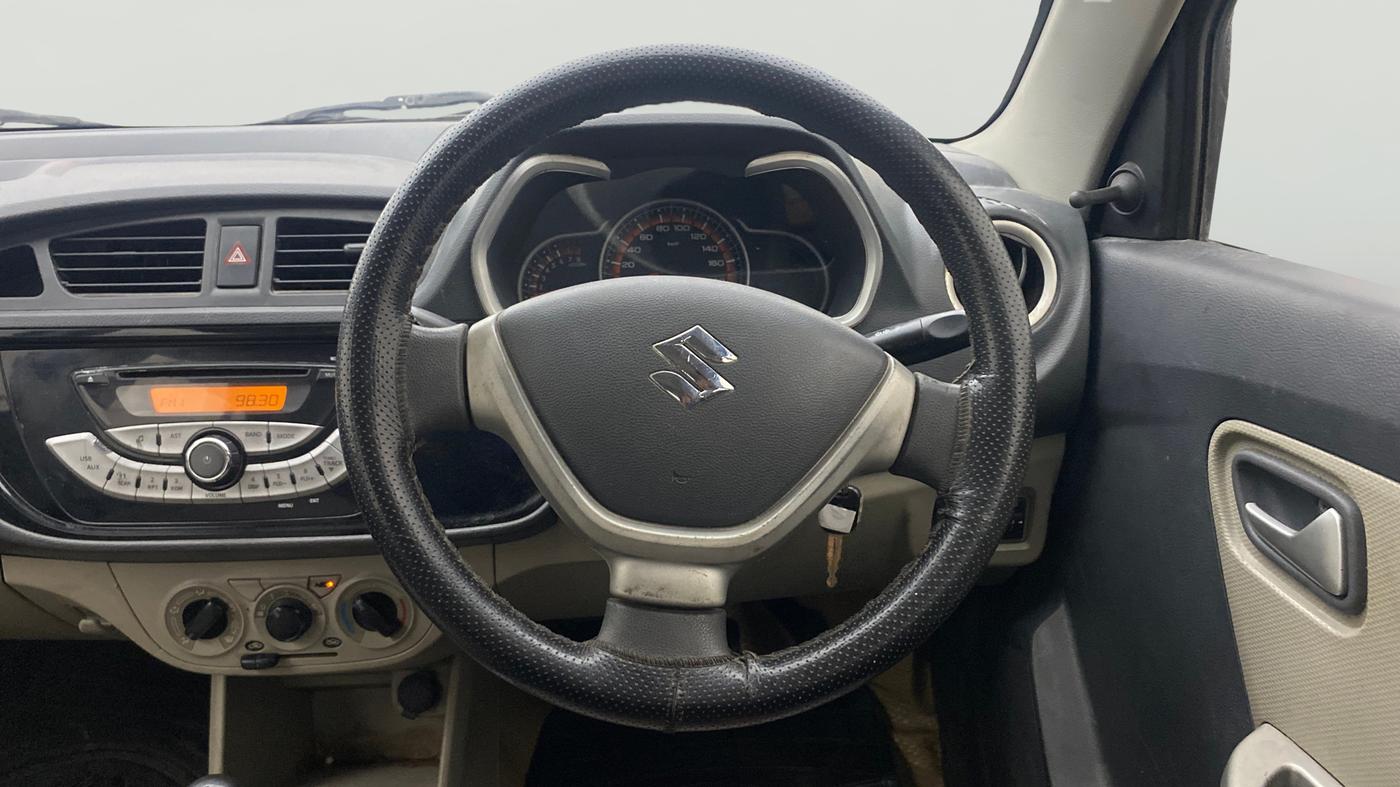 2016 Maruti Alto K10 VXI, Petrol, Manual, 75,713 km, Steering Wheel Close Up