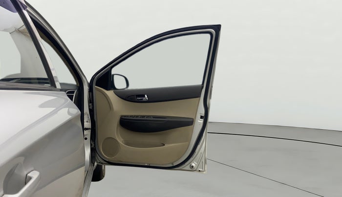 2013 Hyundai i20 MAGNA 1.2, Petrol, Manual, 26,858 km, RHS Front Door