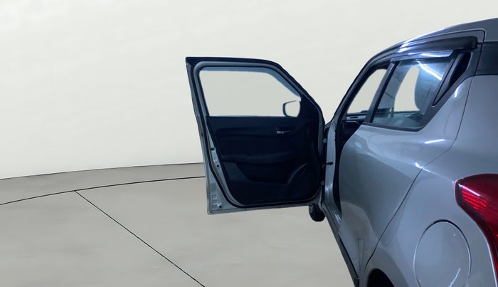 2021 Maruti Swift VXI, Petrol, Manual, 34,844 km, LHS Front Door