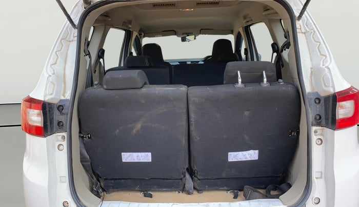 2020 Renault TRIBER RXT, Petrol, Manual, 61,393 km, Boot Open Zoomed View