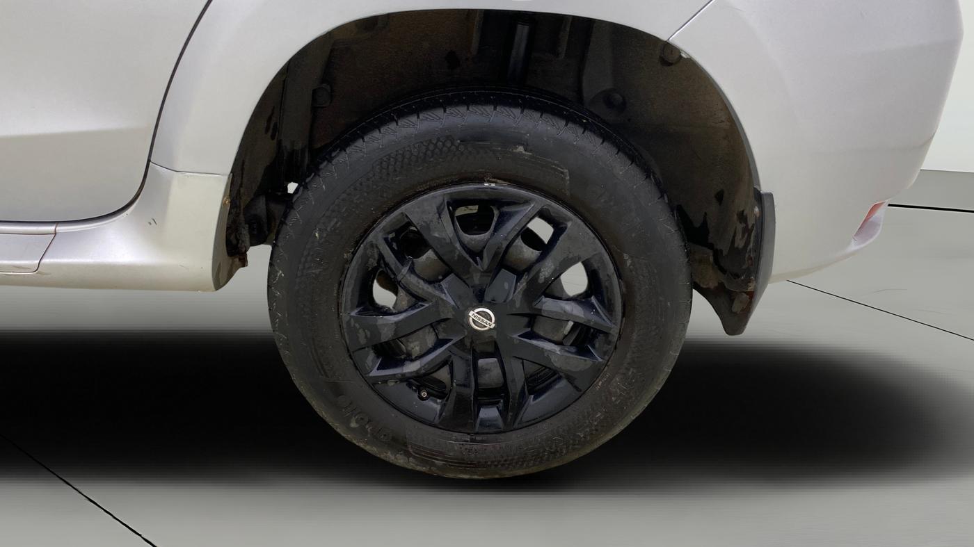2015 Nissan Terrano XL (P), Petrol, Manual, 79,856 km, Left Rear Wheel