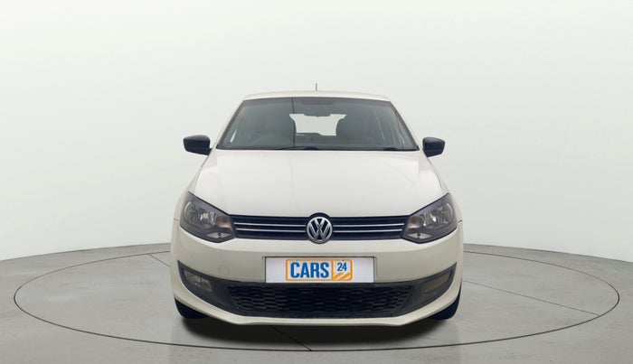 2014 Volkswagen Polo HIGHLINE1.2L, Petrol, Manual, 1,18,268 km, Front