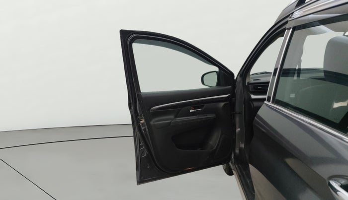 2022 Maruti XL6 ALPHA MT, Petrol, Manual, 35,183 km, LHS Front Door