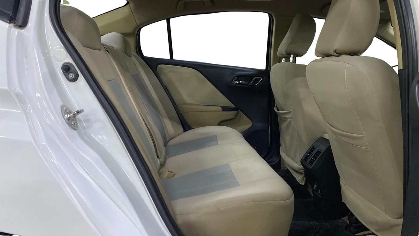 2017 Honda City 1.5L I-VTE V CVT, Petrol, Automatic, 59,404 km, Right Side Rear Door Cabin