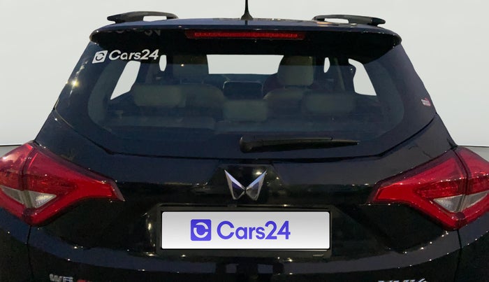 2024 Mahindra XUV300 W8 (O) 1.2 PETROL, Petrol, Manual, 31,207 km, Rear Windshield