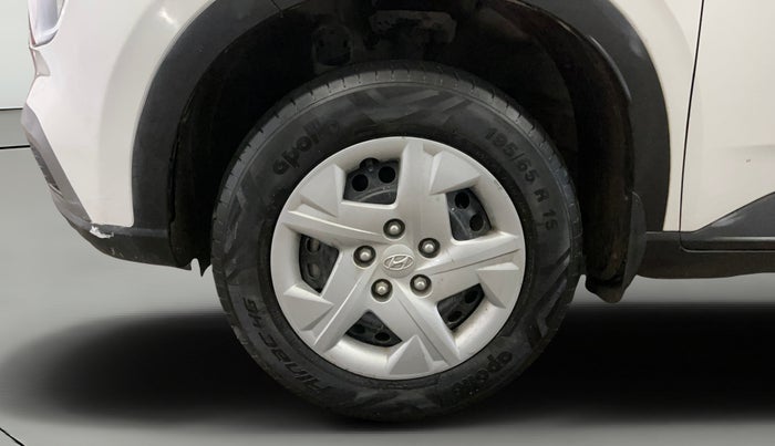 2021 Hyundai VENUE S 1.2, Petrol, Manual, 17,438 km, Left Front Wheel