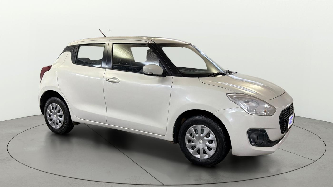 2018 Maruti Swift ZXI, Petrol, Manual, 71,971 km, Right Front Diagonal
