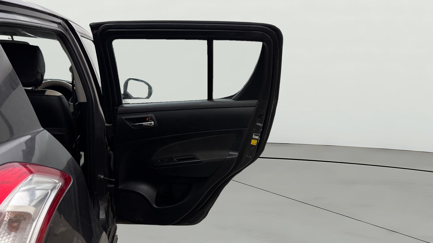 2017 Maruti Swift VXI, Petrol, Manual, 34,892 km, RHS Rear Door