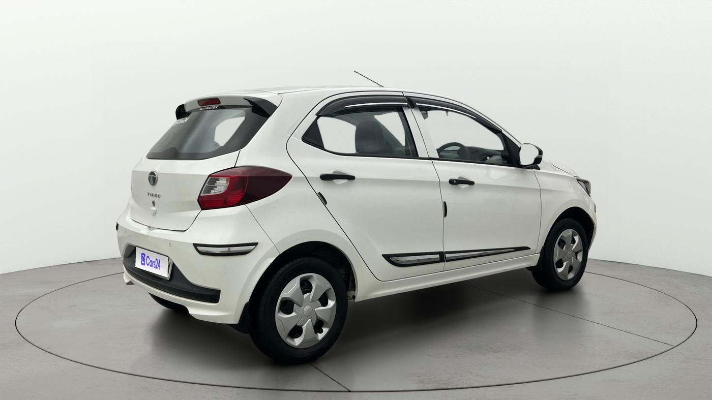 2024 Tata Tiago XM PETROL, Petrol, Manual, 19,986 km, Right Back Diagonal