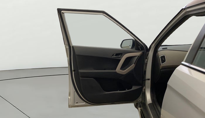 2016 Hyundai Creta BASE 1.6 PETROL, Petrol, Manual, 63,937 km, LHS Front Door