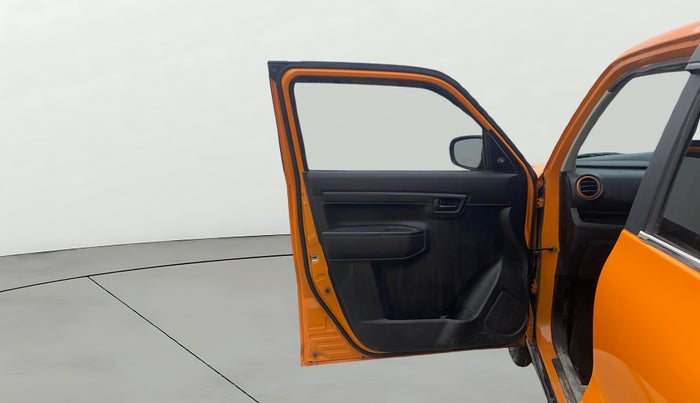 2020 Maruti S PRESSO VXI+, Petrol, Manual, 72,005 km, LHS Front Door