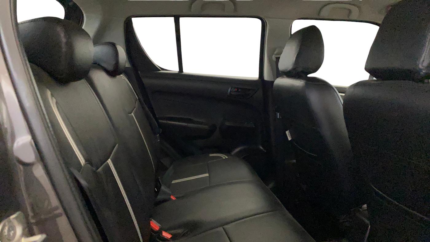 2017 Maruti Swift LXI (O), Petrol, Manual, 52,102 km, Right Side Rear Door Cabin