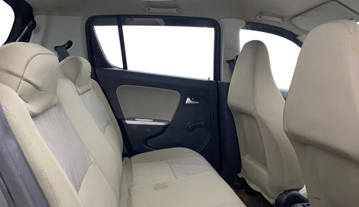 2016 Maruti Alto K10 VXI, Petrol, Manual, 86,157 km, Right Side Rear Door Cabin