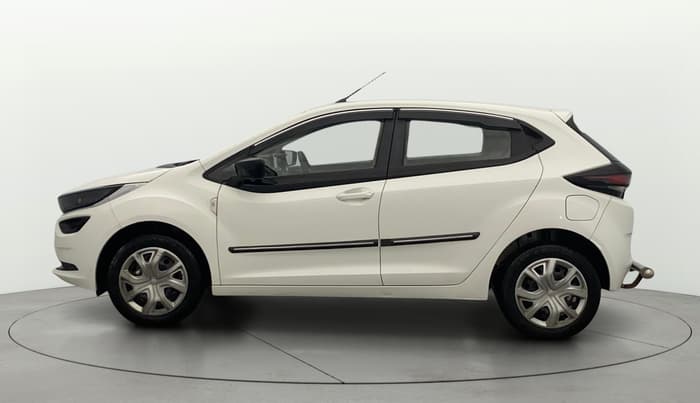 2024 Tata ALTROZ XM PLUS CNG, CNG, Manual, 18,993 km, Left Side