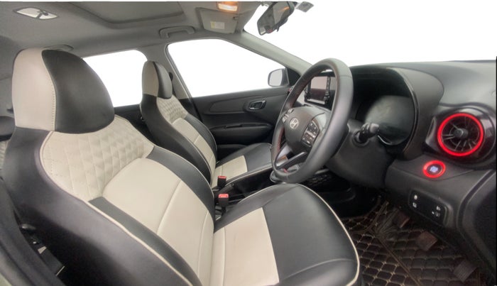 2024 Hyundai EXTER SX (O) Connect 1.2 MT Knight Edition Dual Tone, Petrol, Manual, 14,737 km, Right Side Front Door Cabin